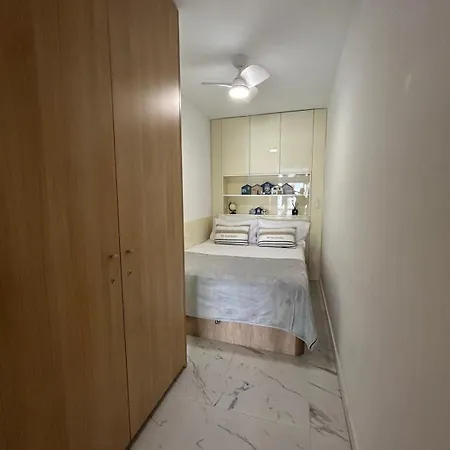 First Line 1 Bed Max Beach Appartement